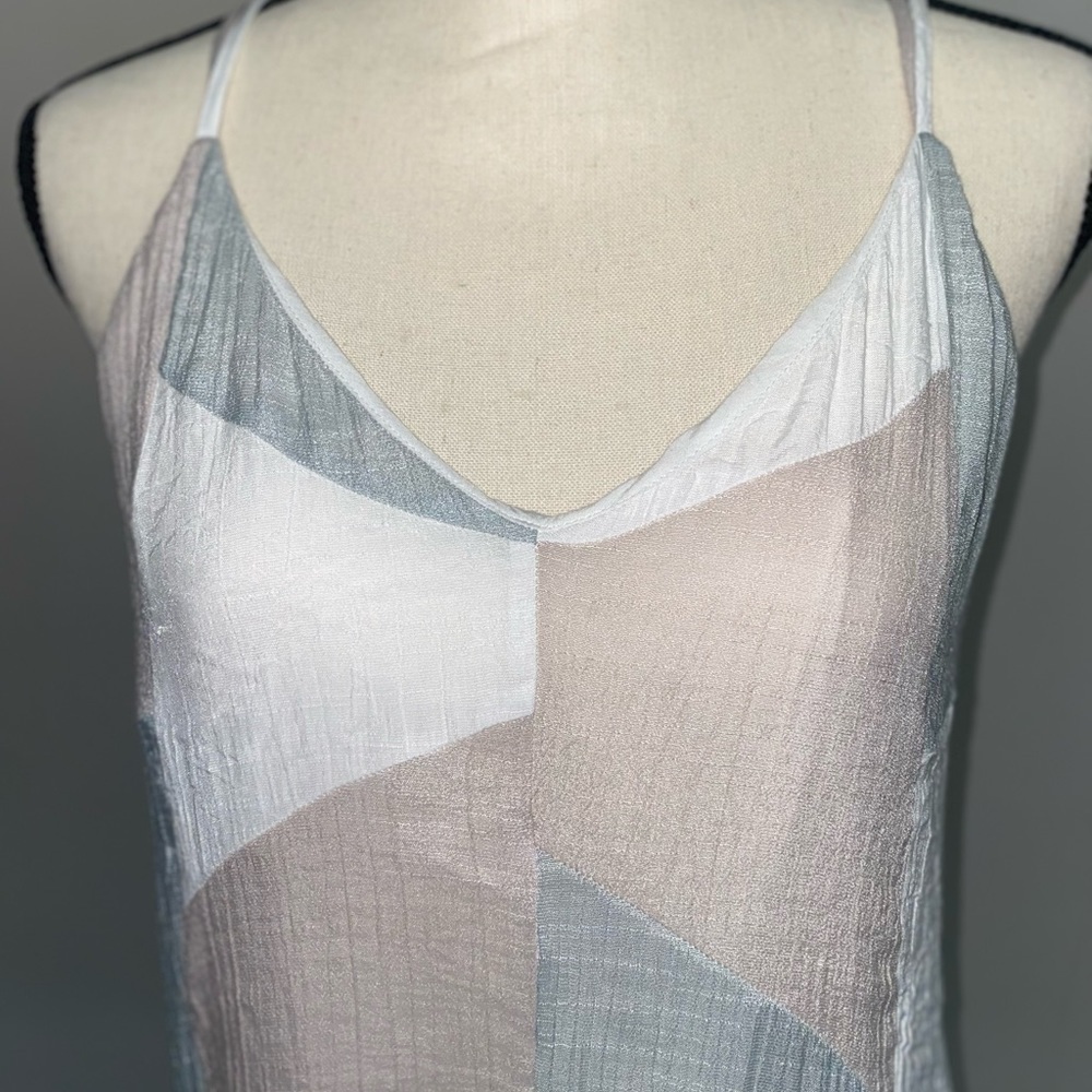Color Block Tank Top - Picture 2 of 6